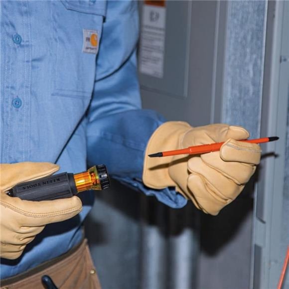 Insulated Screwdriver, 8-in-1 Screwdriver Set with Interchangeable Blades - Picture 5 of 6